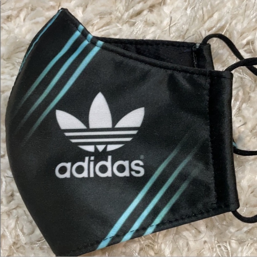 Adidas mask - Picture 3 of 3